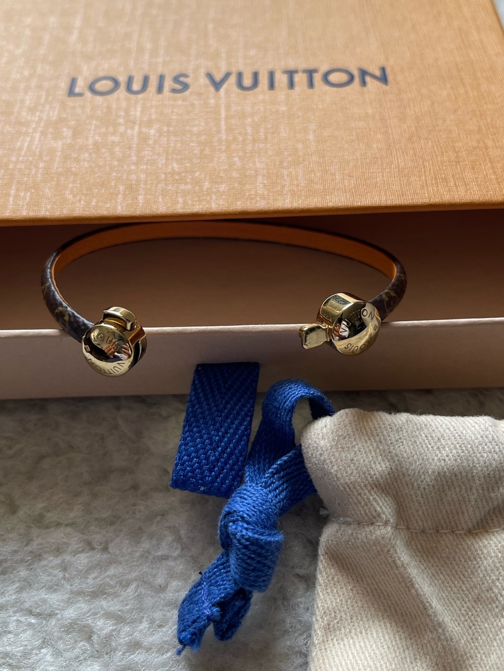Louis Vuitton Monogram Bracelet - Picture 6 of 8